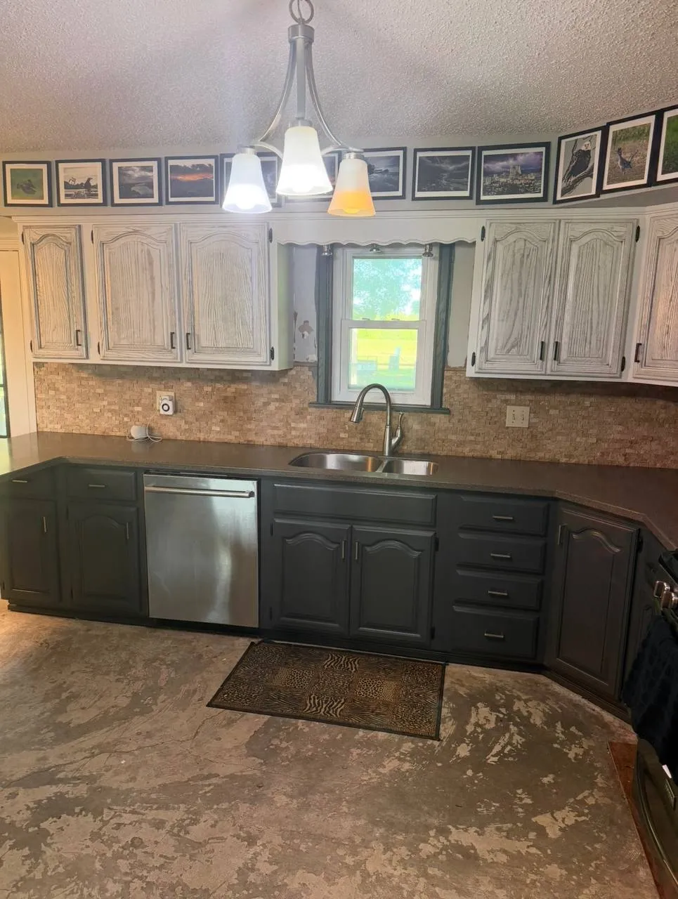 The same kitchen cabinets refinished in gray